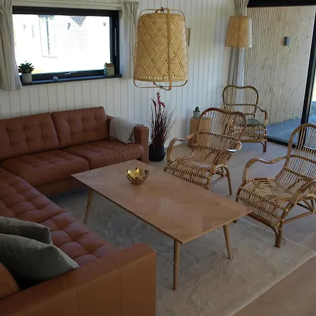 Fantastic Only 100 Meters From The Water *