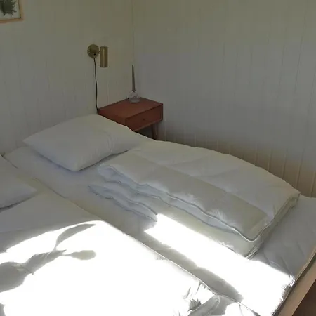 Fantastic Only 100 Meters From The Water * Spodsbjerg