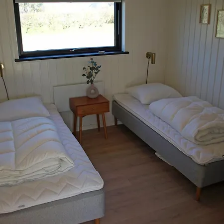 Fantastic Only 100 Meters From The Water Casa de Férias Spodsbjerg